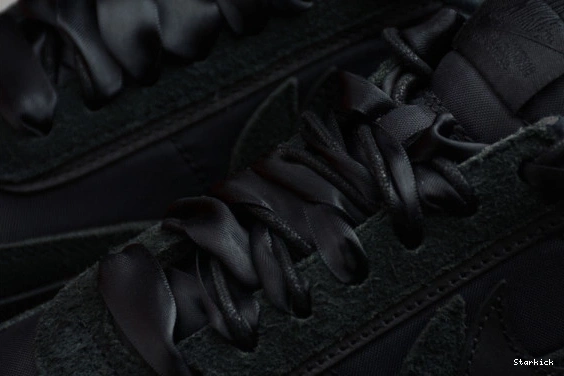 Black Nylon sacai Waffle Nike LD BV0073-002  0830